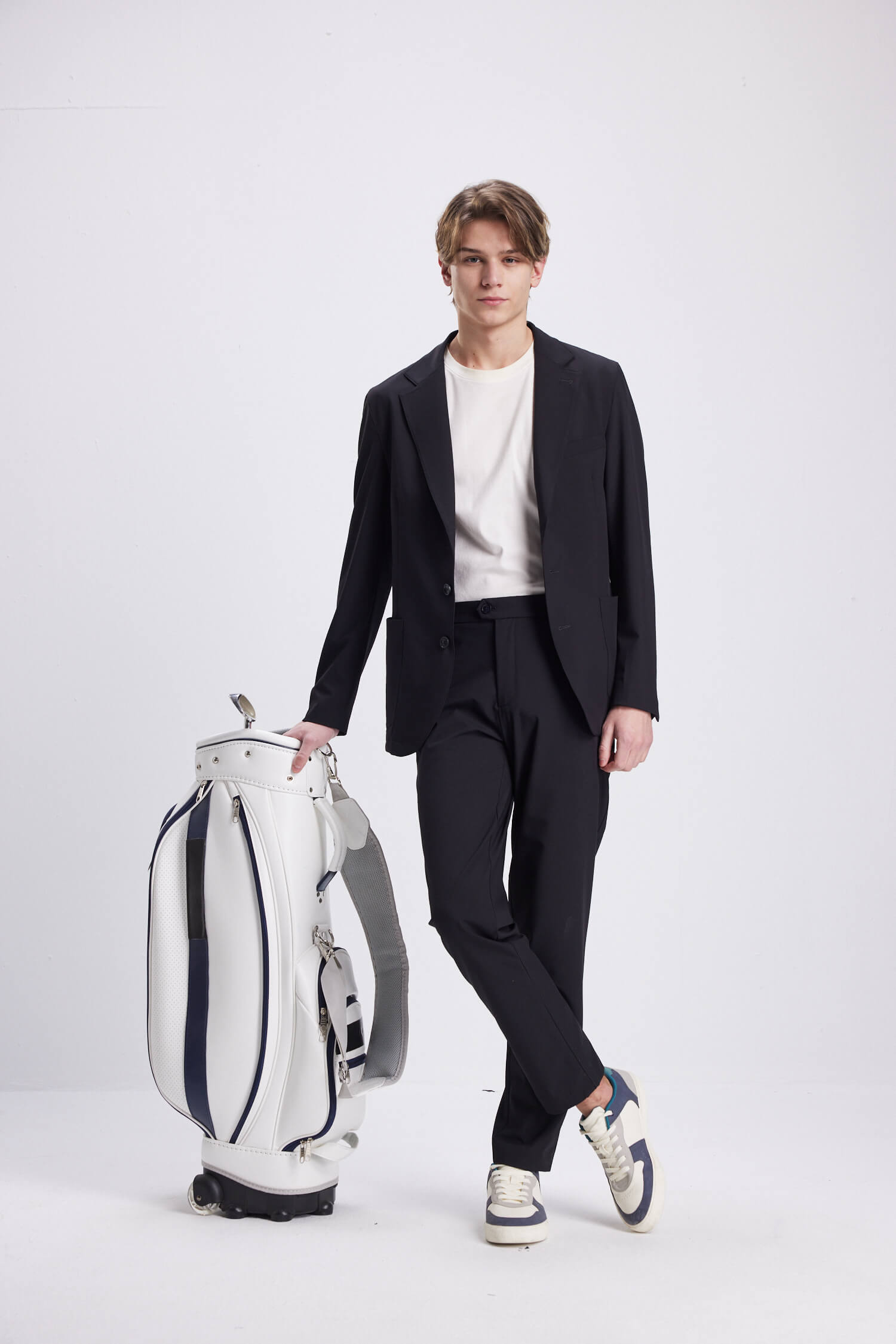 B-DYNAMIC TRAVEL SUIT-BLACK