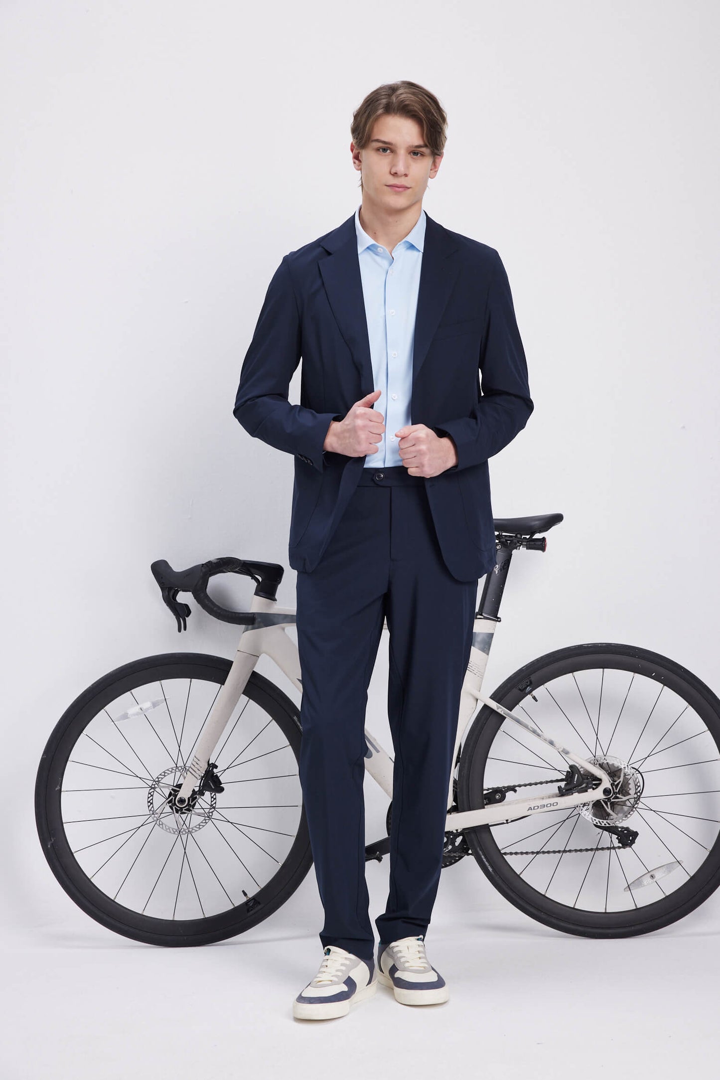 B-DYNAMIC TRAVEL SUIT-NAVY